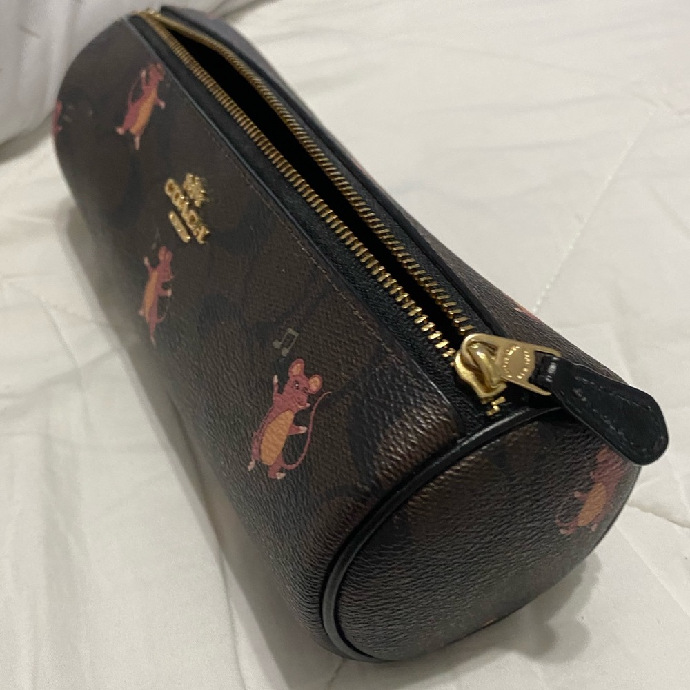 Coach Make Up Brush Bag